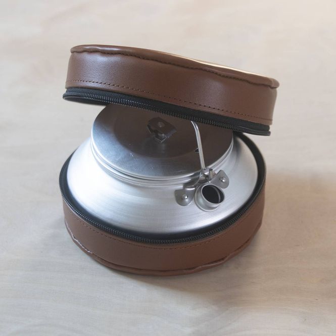 Main Image Lemmel kaffekjele i skinnetui